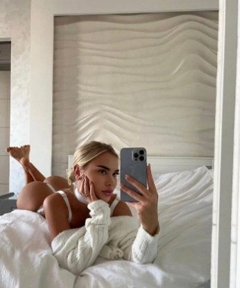 Молодая, игривая и сексуальная кошечка готова подарить тебе незабываемый опыт новых ощущений. Позволь мне погасить твои страсти и желания. Только для истинных ценителей красоты и страсти! 9651, 28 лет